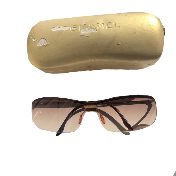 Chanel Rimless Sunglasses - Picture 2 of 6